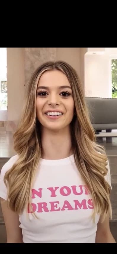 Molly Little thumbnail