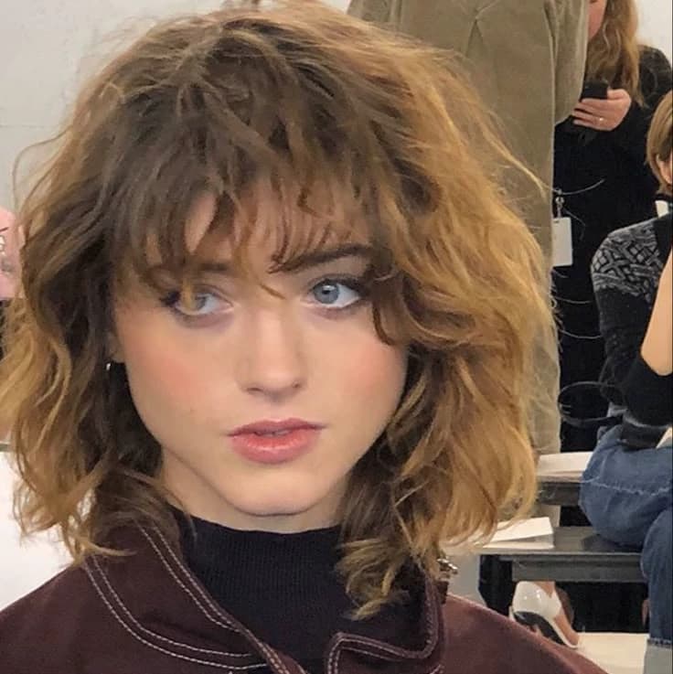 Natalia Dyer  thumbnail