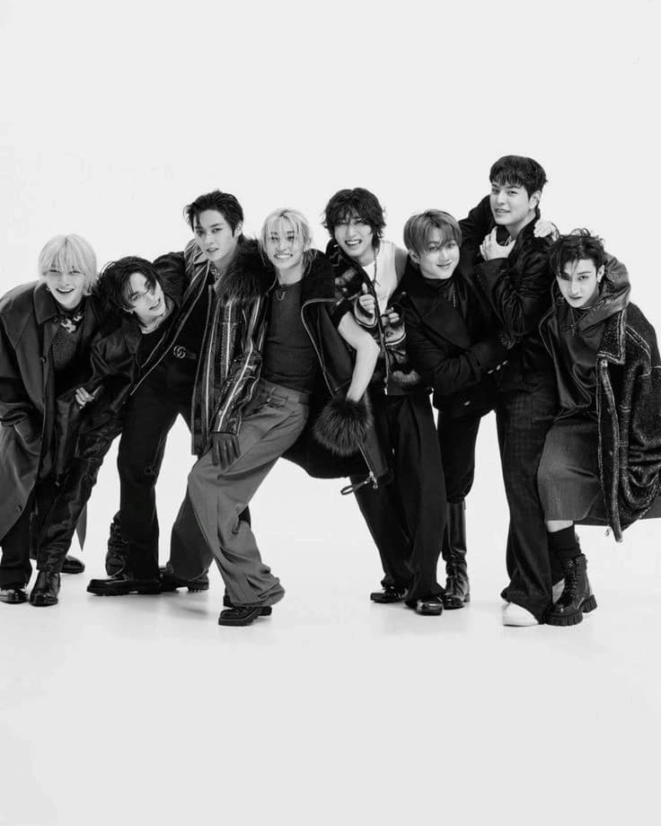 Straykids thumbnail