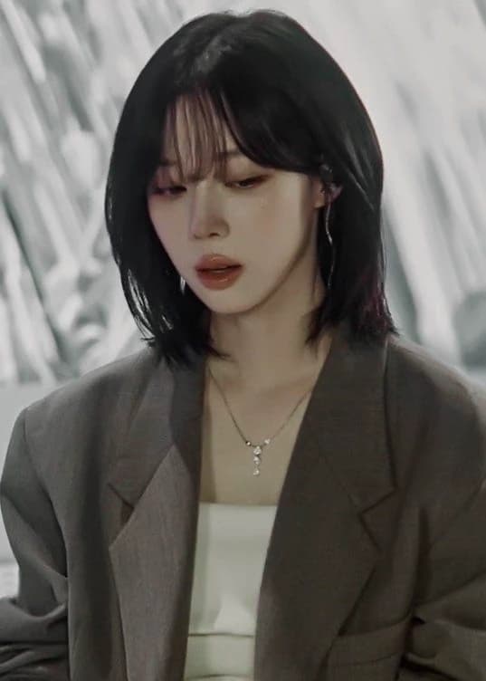 — GL | Kim Minjeong. thumbnail
