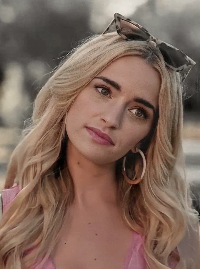 Georgia Miller  thumbnail