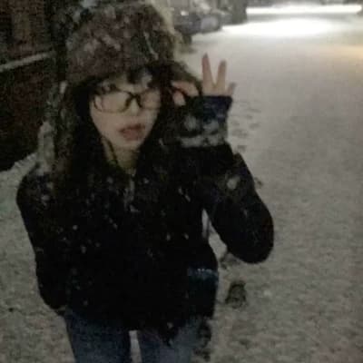 Best friend  thumbnail