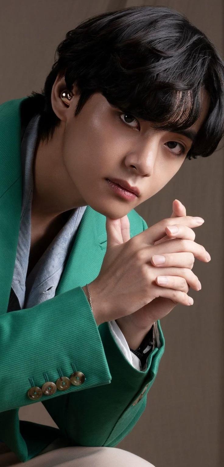 Kim Taehyung thumbnail