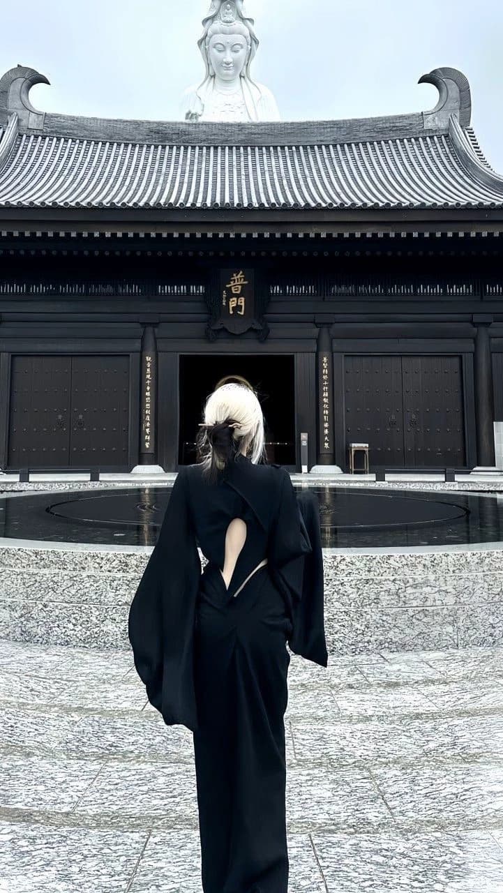 Rin Yue. WLW. thumbnail