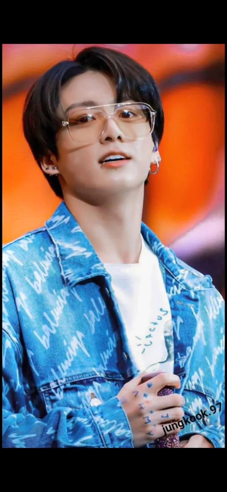 Jungkook 🌺 thumbnail