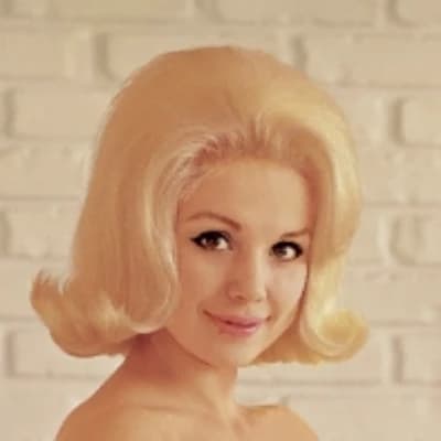 Jan Roberts thumbnail