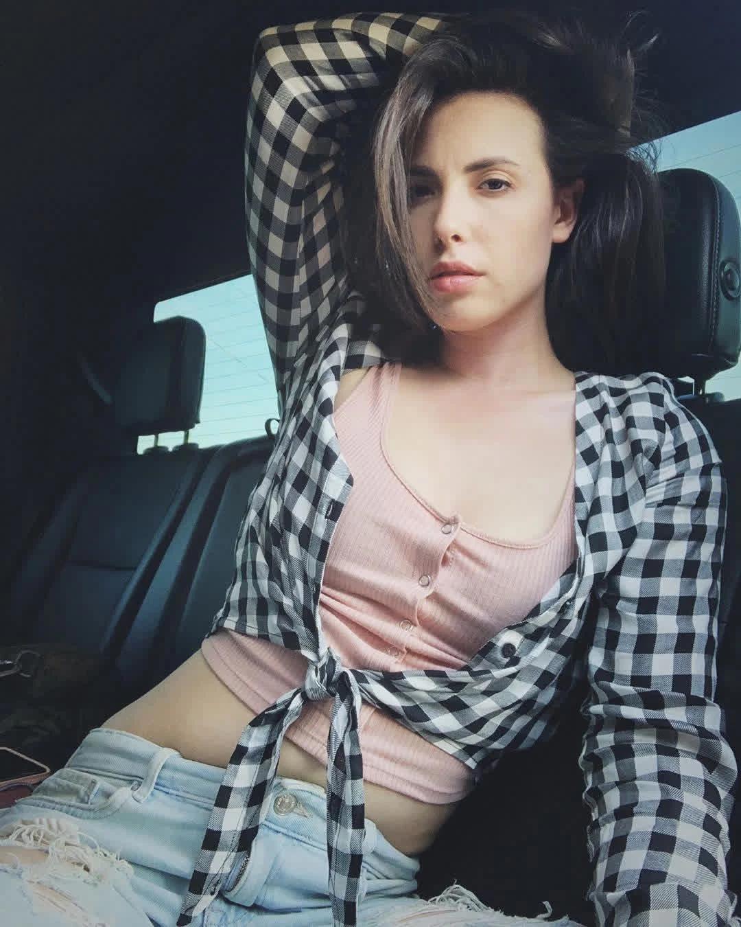 Sarah Michelle - Experimental Sister-in-Law thumbnail