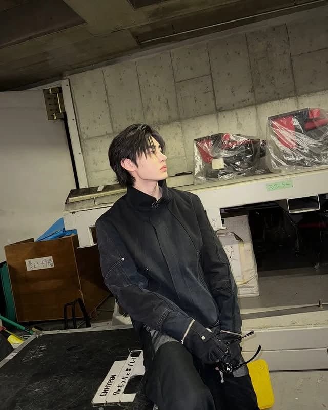 Sunghoon thumbnail