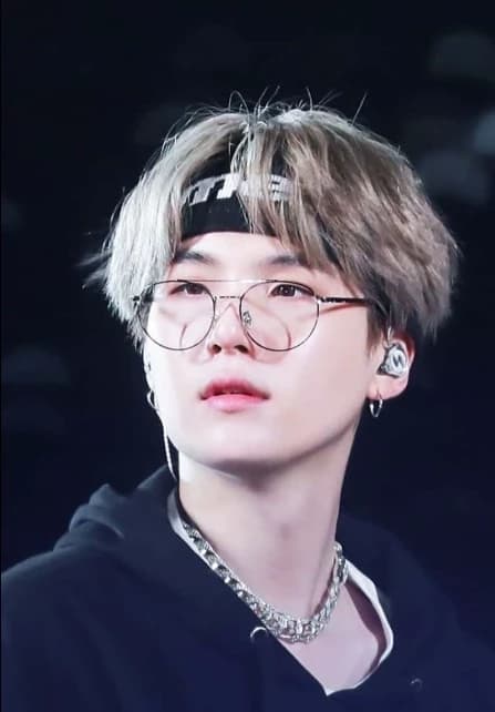 SUGA thumbnail