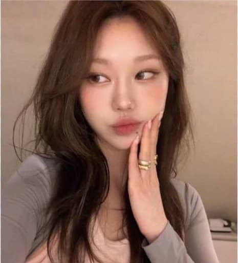 Hyunjin thumbnail