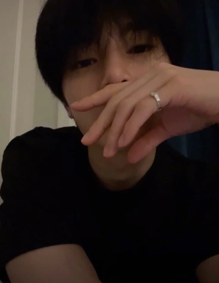 Jeongin thumbnail