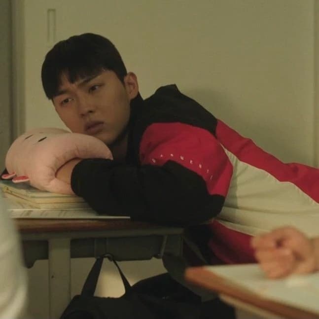 Ahn suho thumbnail