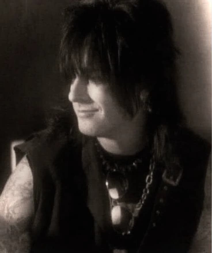Nikki Sixx thumbnail