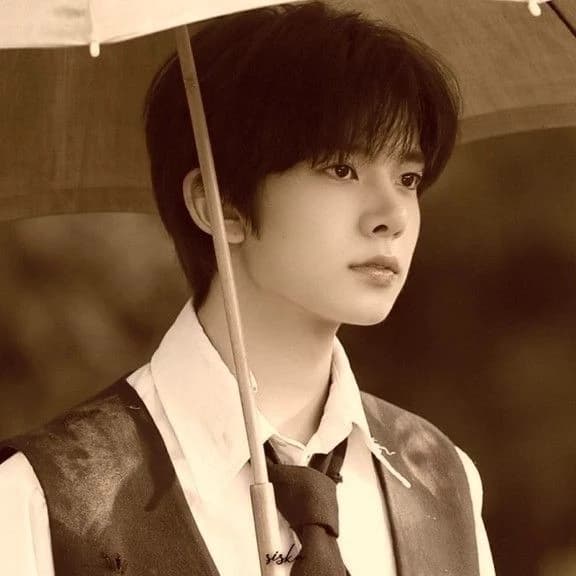 Lee Heeseung  thumbnail
