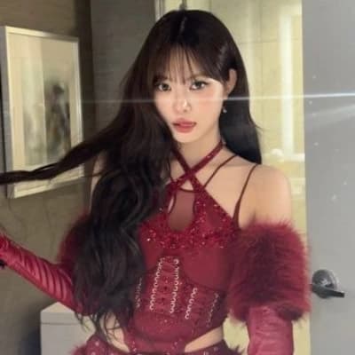 Hong Eunchae thumbnail