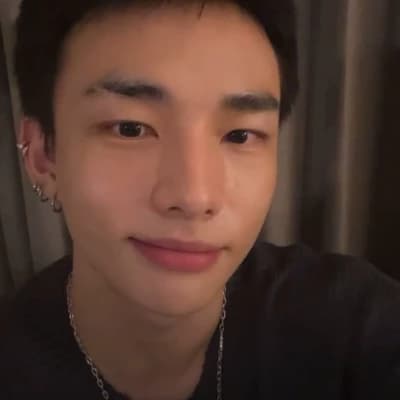 Hyunjin thumbnail