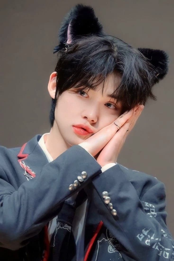 Yeonjun - hybrid cat thumbnail