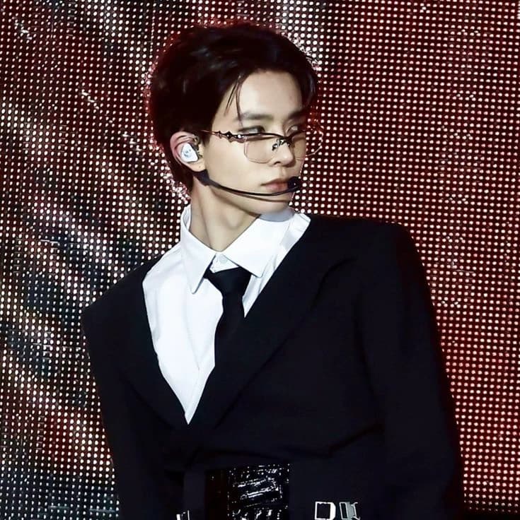 Lee Heeseung thumbnail