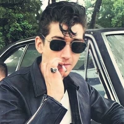 Alex Turner thumbnail