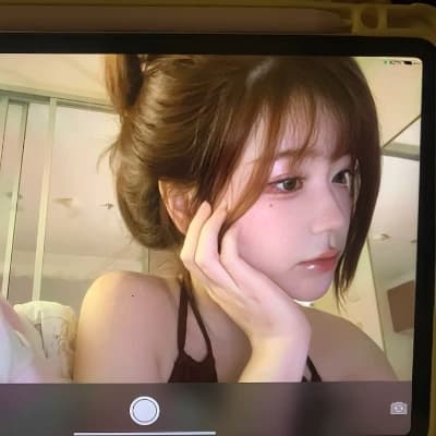 Eva Charlotte thumbnail