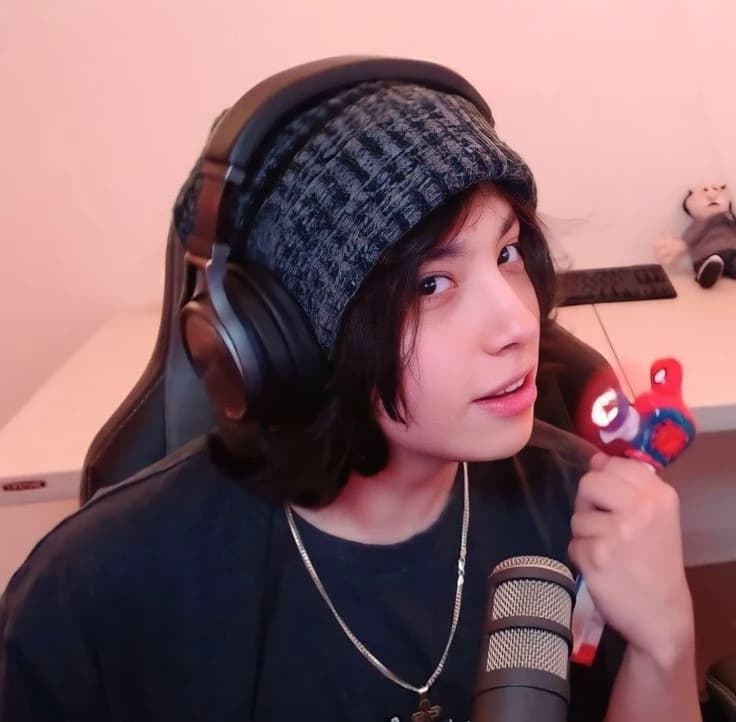 Alexis Quackity thumbnail