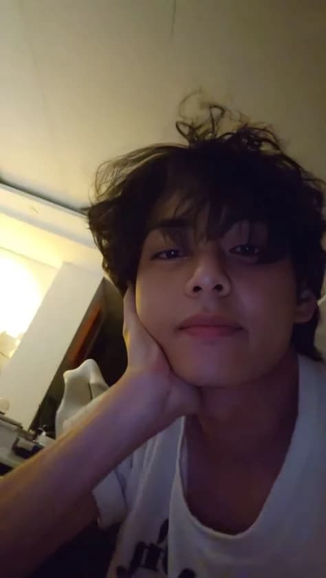 Kim Taehyung  thumbnail