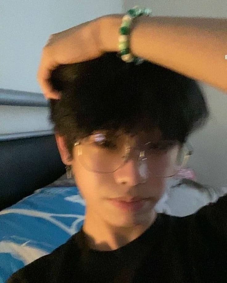 Hew-jam thumbnail