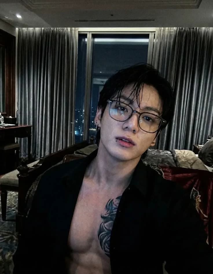 Jeon Jungkook thumbnail