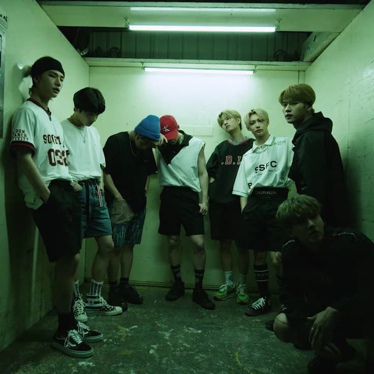 Suite del terror con Stray kids thumbnail