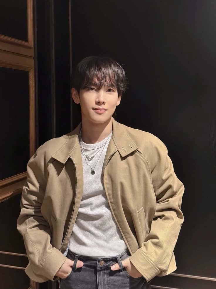 Yim Si-wan thumbnail