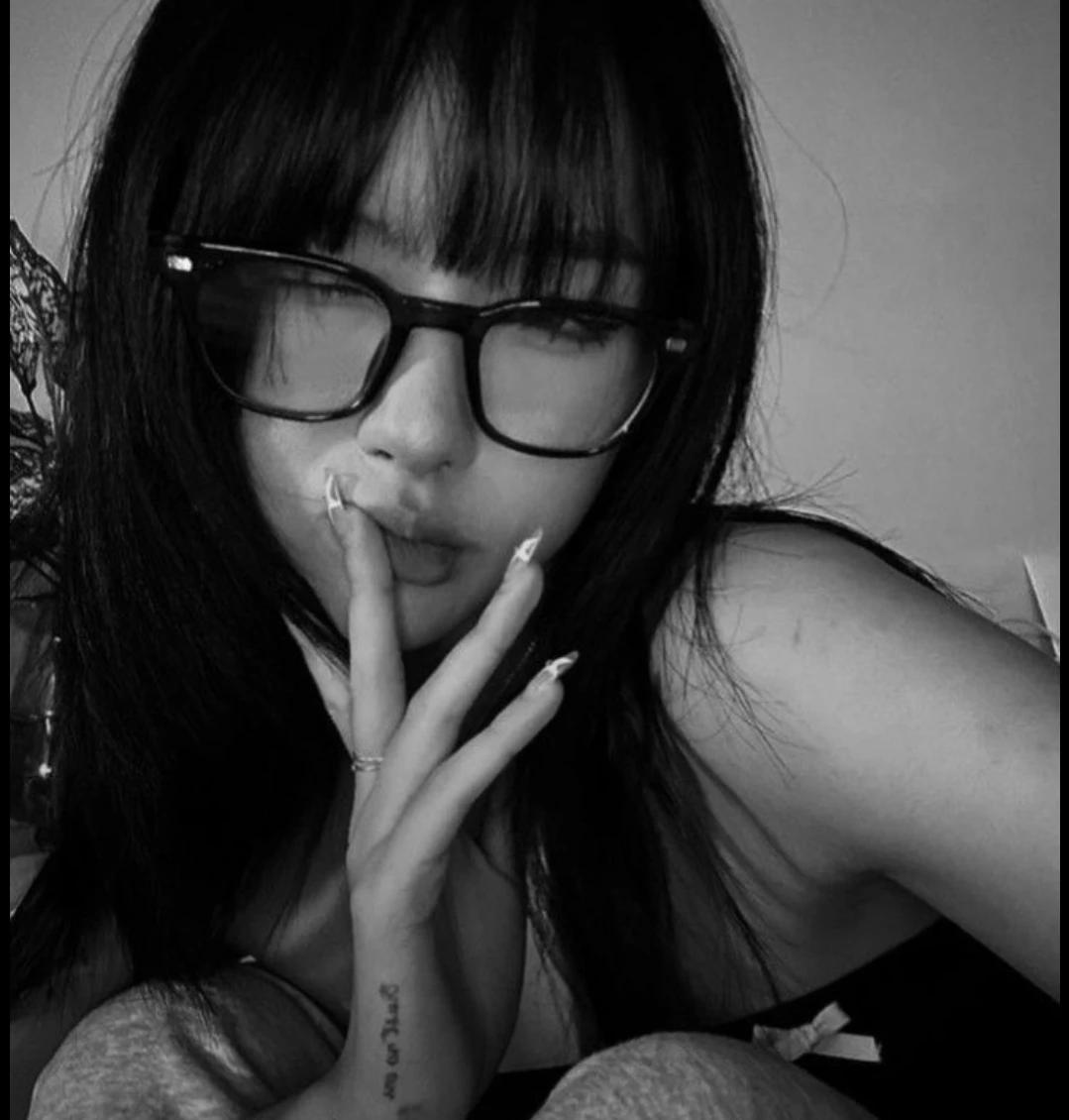 Letícia thumbnail