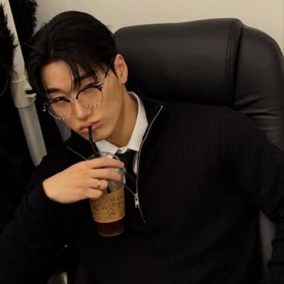 Choi San thumbnail