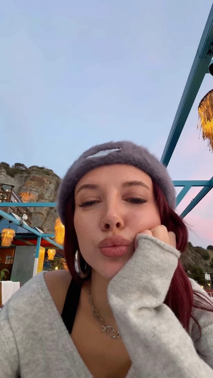 Mina thumbnail