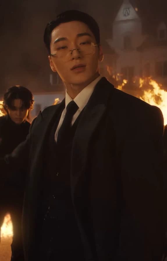 Choi San thumbnail