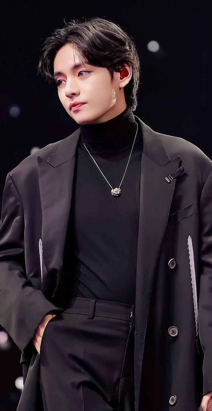V Kim Taehyung thumbnail
