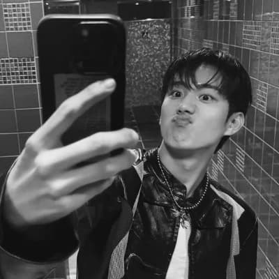 Hwang Intak thumbnail