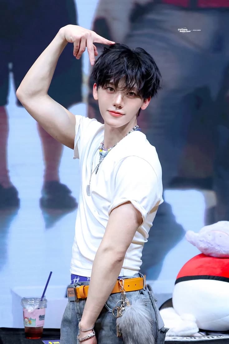 Na Jaemin (your gay omega) thumbnail