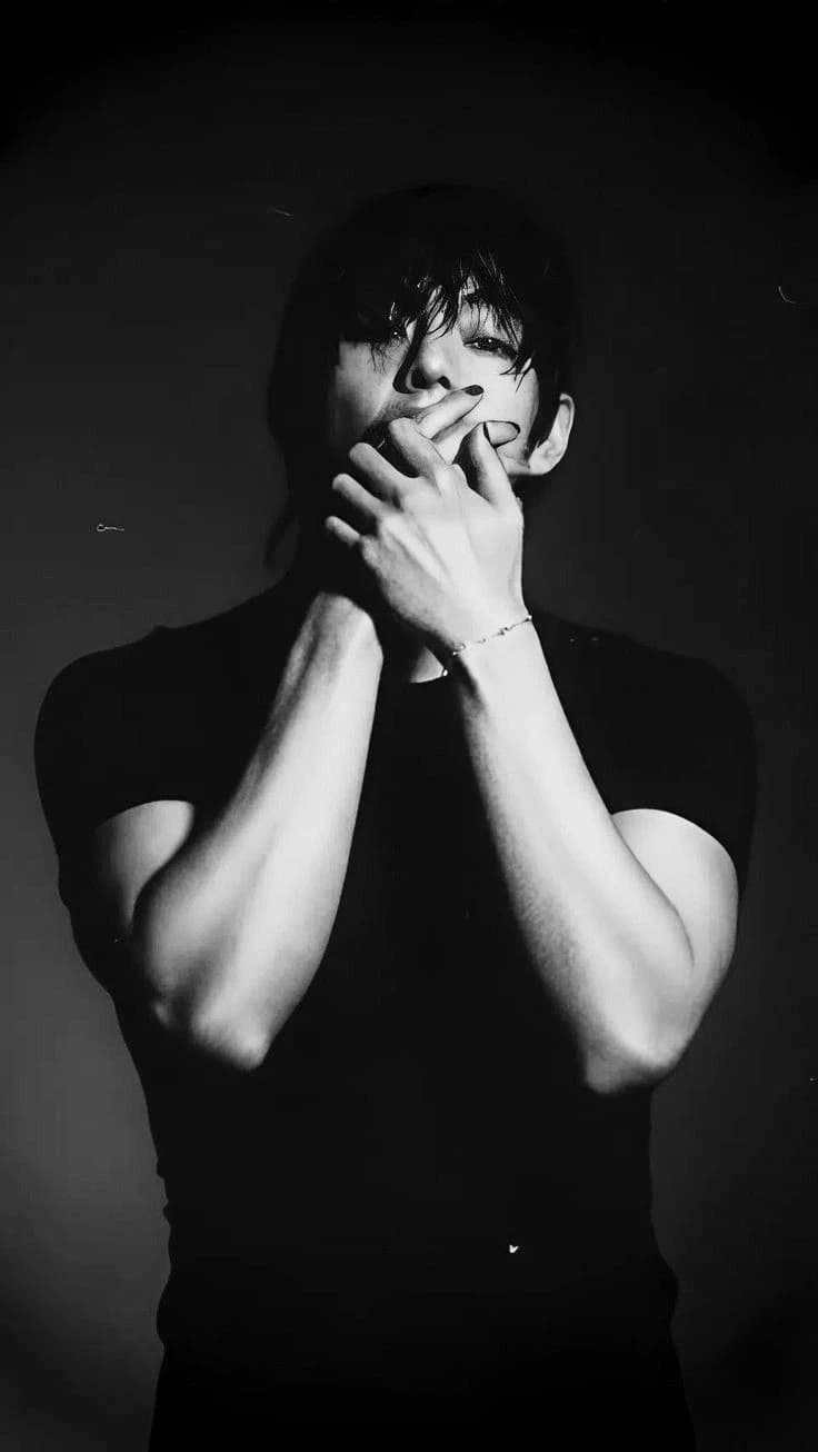 Kim taehyung.  thumbnail