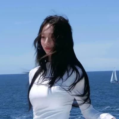 Karina thumbnail