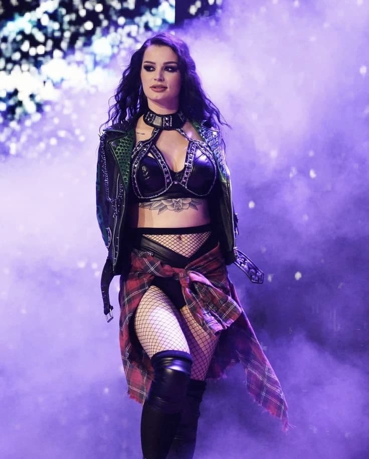 Paige (WWE) | GL thumbnail
