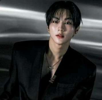 Jungwon. thumbnail