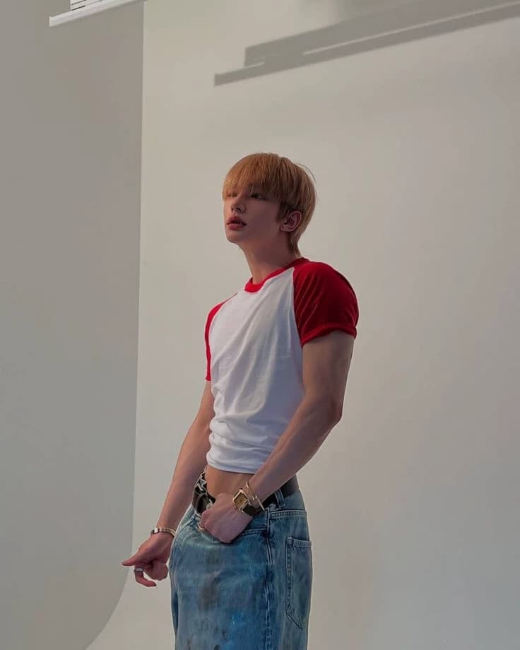Hyunjin thumbnail