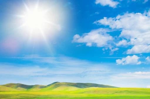 The brightly shining sun and the lush plains stretching to the horizon thumbnail