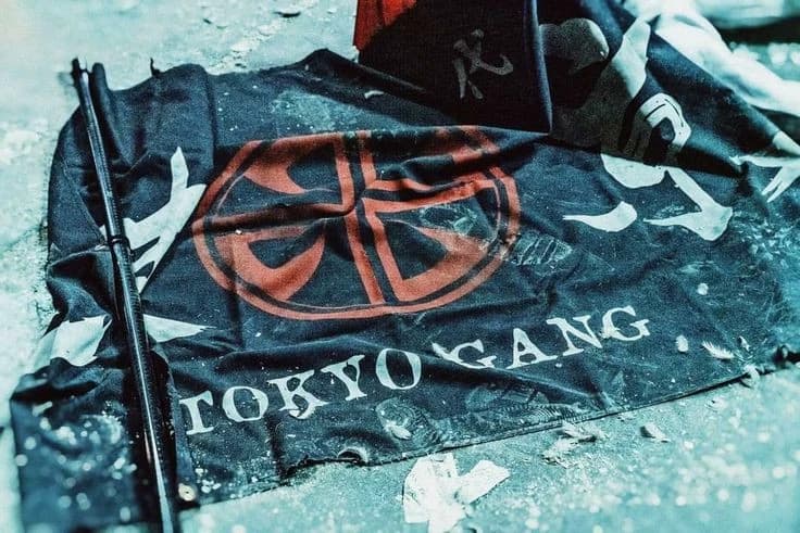 Tokyo revengers  thumbnail