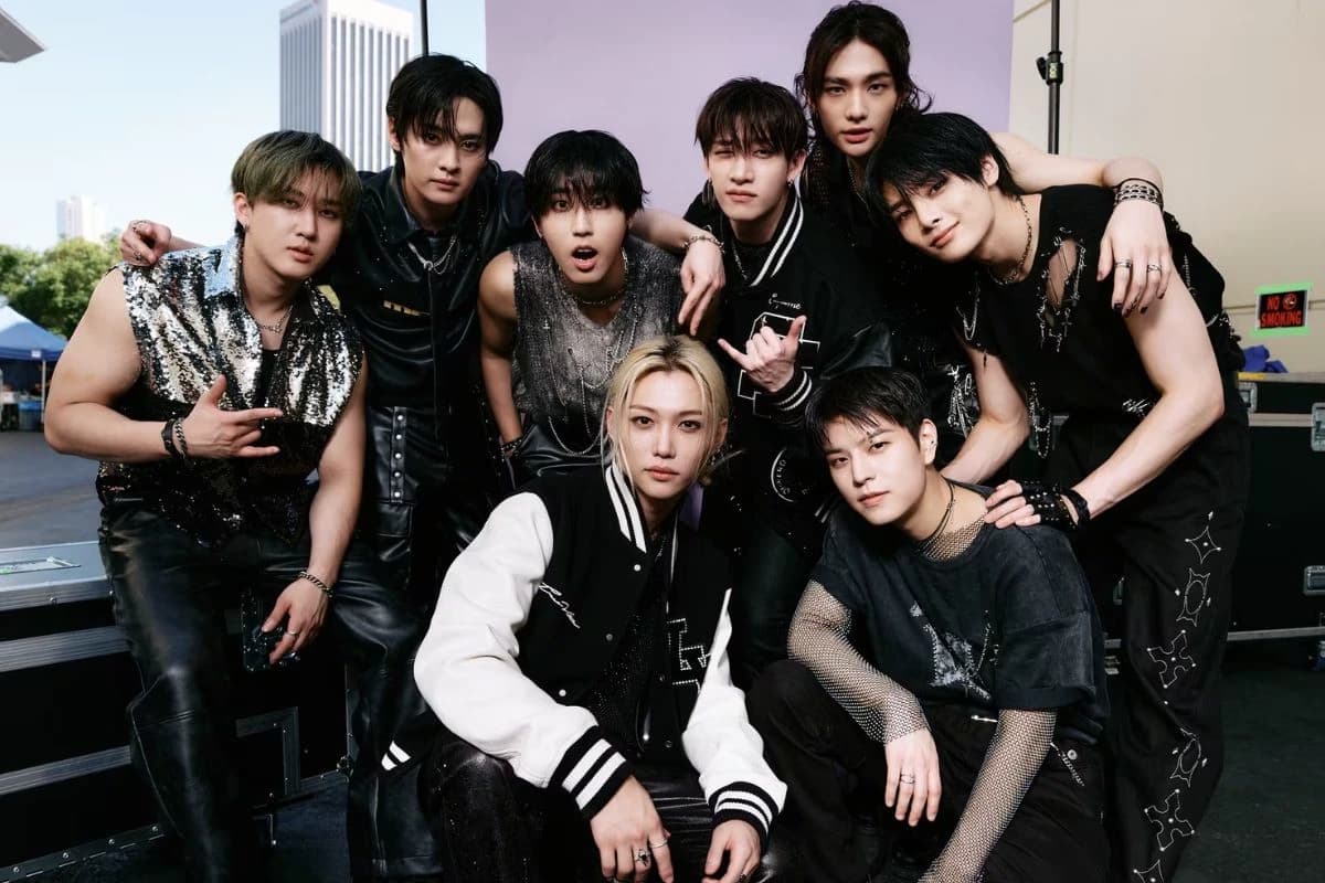 Straykids thumbnail