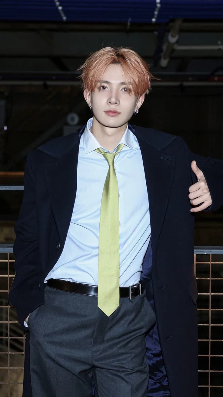Lee heeseung thumbnail