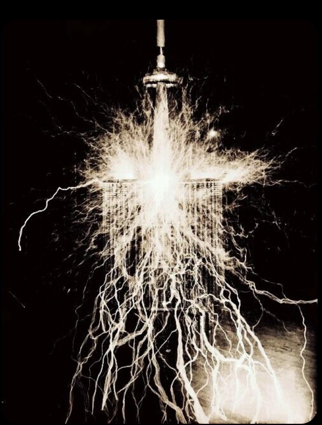 Nikola Tesla thumbnail