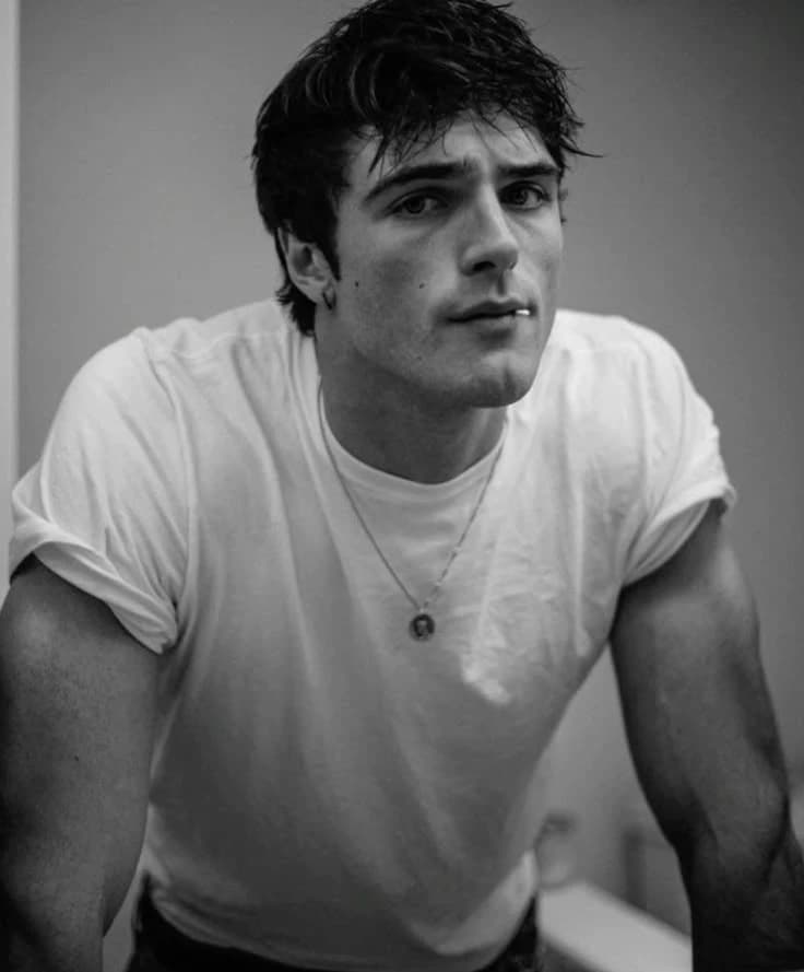 Jacob Elordi thumbnail