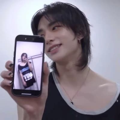 Hyunjin thumbnail