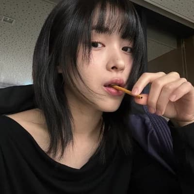Shin Ryunjin thumbnail